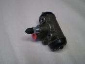 Suzuki Carry Left Rear Wheel Cylinder DB51T DD51T Non Dump